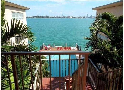 BAYS WATER CONDO - Residential Lease