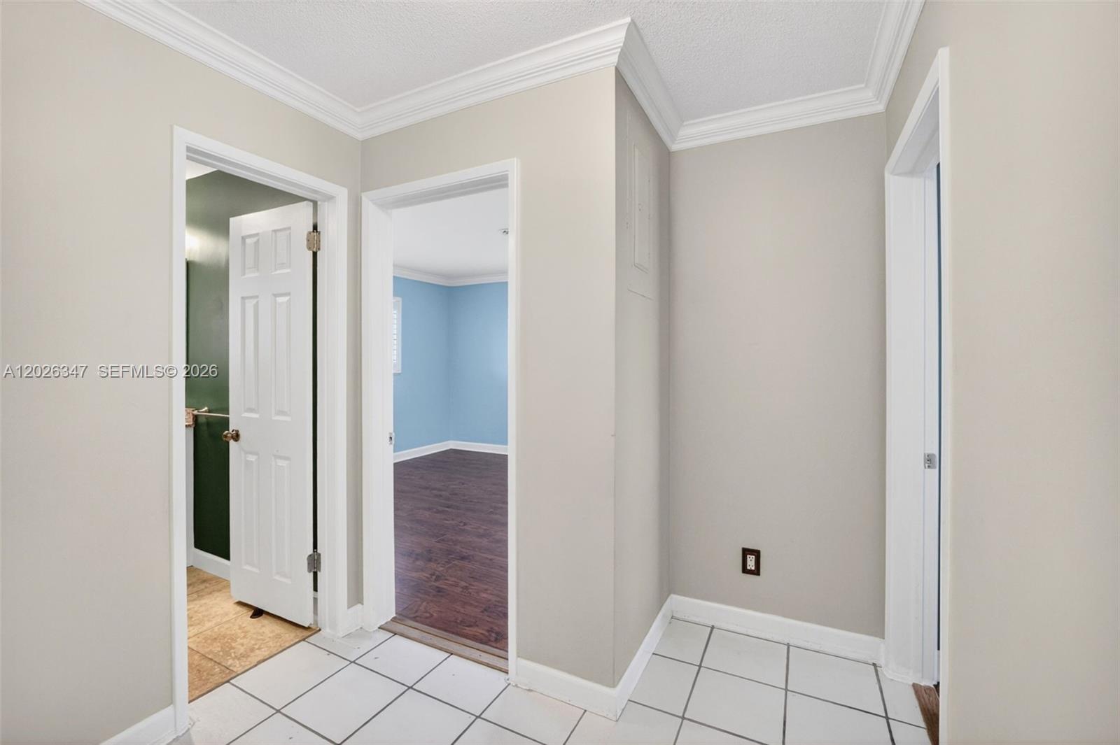 CORAL RIDGE ISLES - Residential