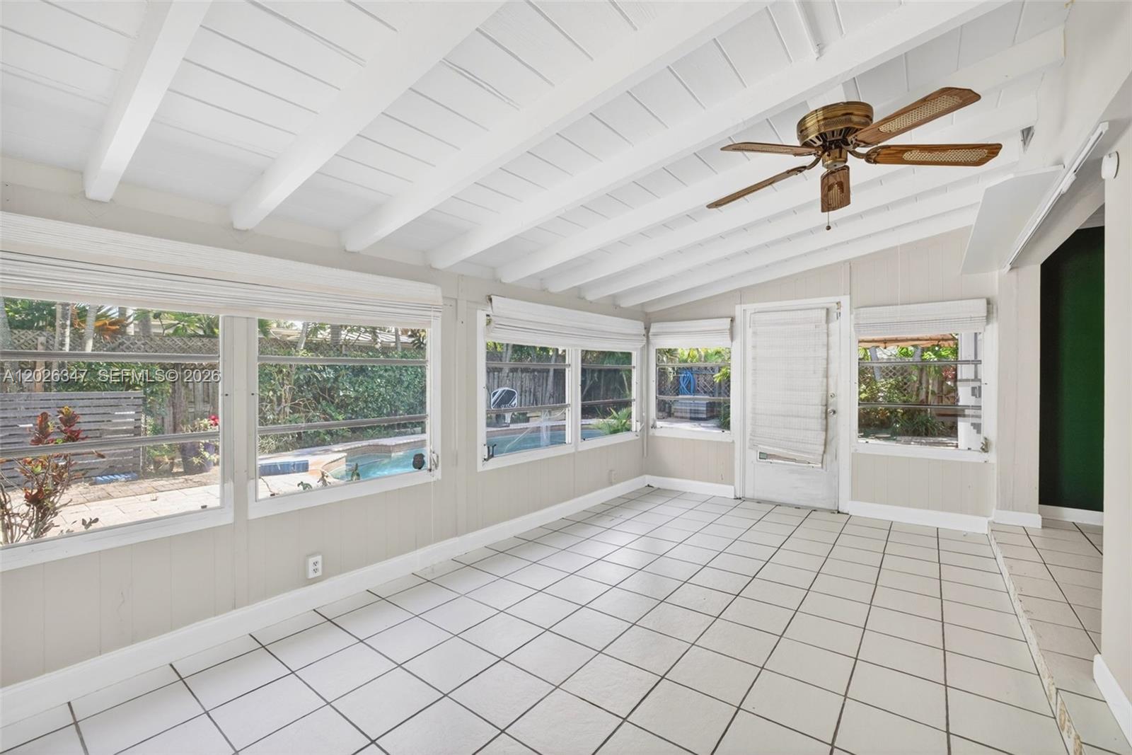 CORAL RIDGE ISLES - Residential