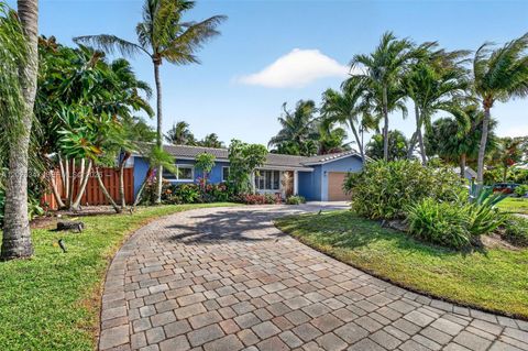 Photo of 1640 NE 60th St, Fort Lauderdale, FL 33334 (MLS # A12026347)