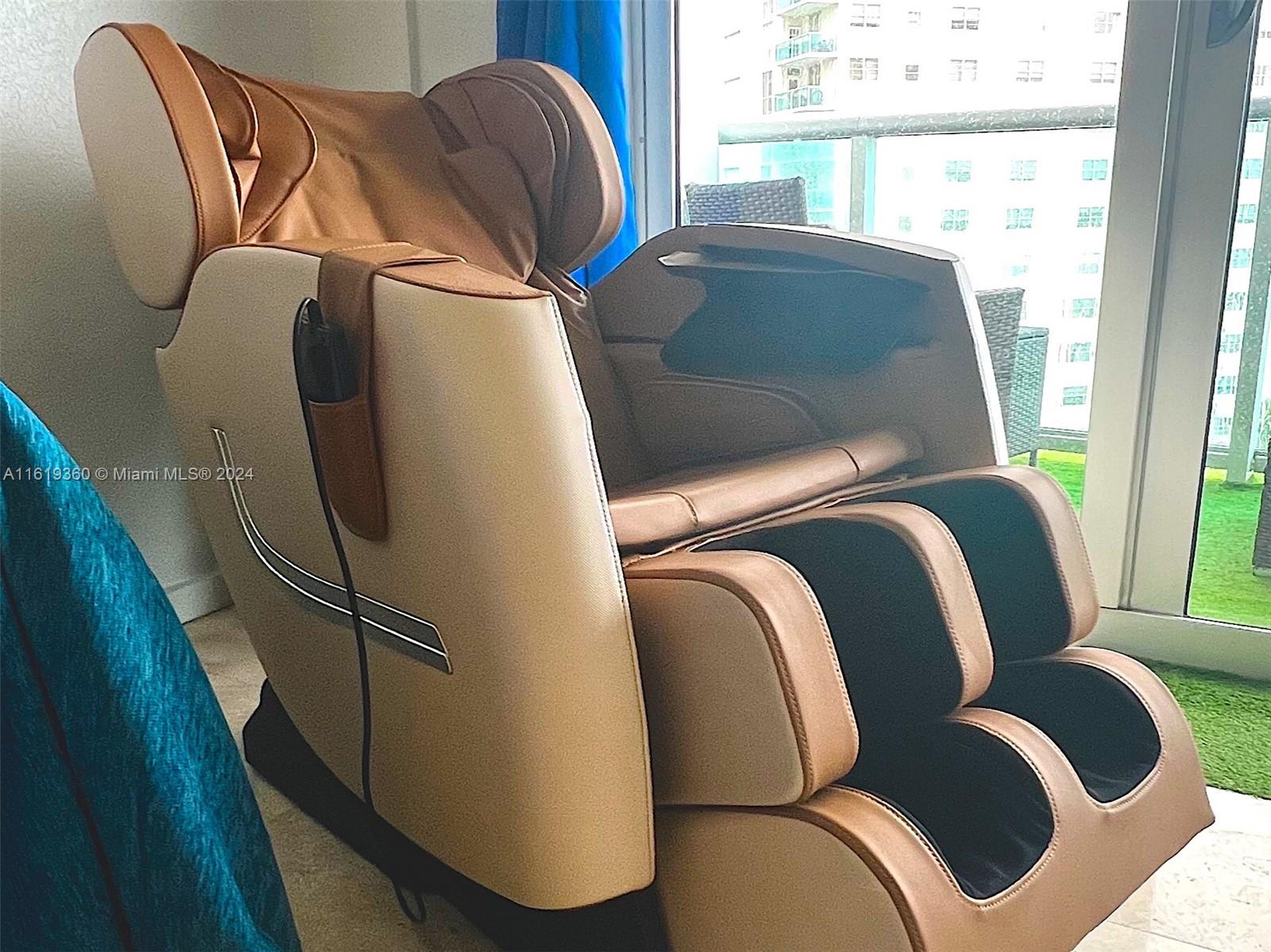 TIDES ON HOLLYWOOD BEACH - Residential