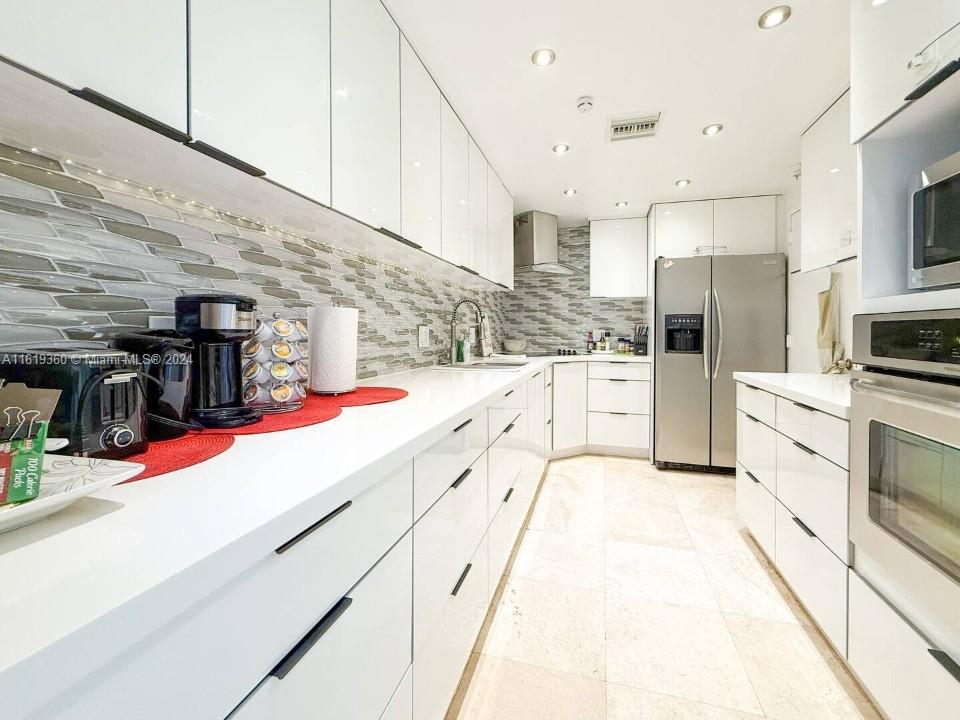 TIDES ON HOLLYWOOD BEACH - Residential