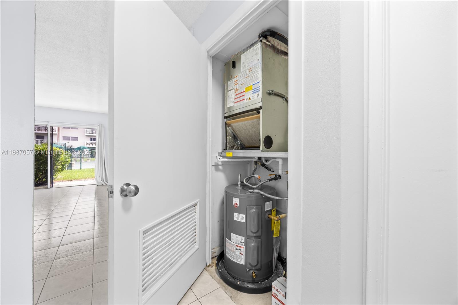 VILLAGE GREEN CONDO - Residential