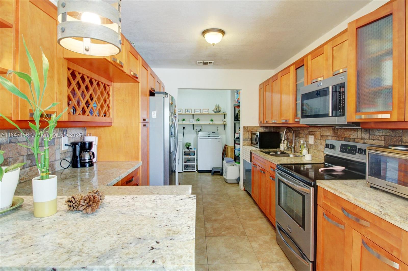 PALMETTO COUNTRY CLUB EST - Residential