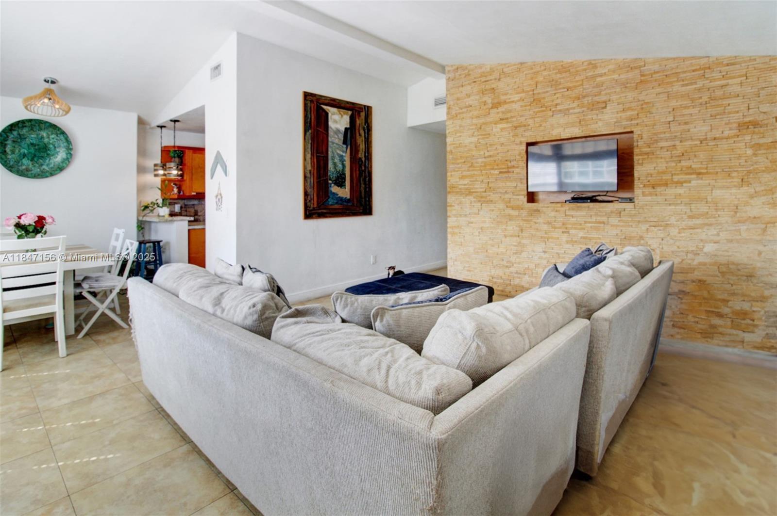PALMETTO COUNTRY CLUB EST - Residential