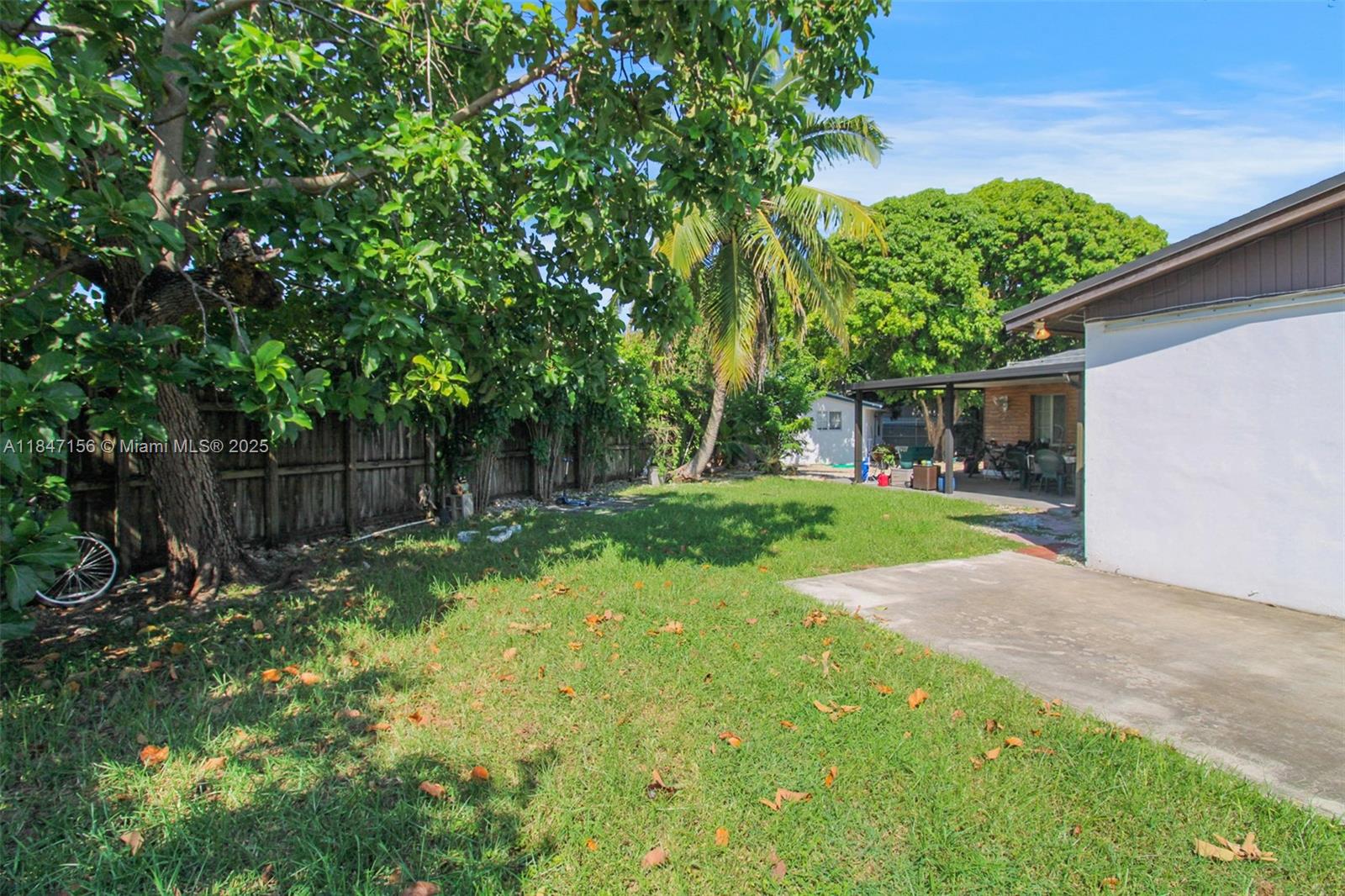 PALMETTO COUNTRY CLUB EST - Residential