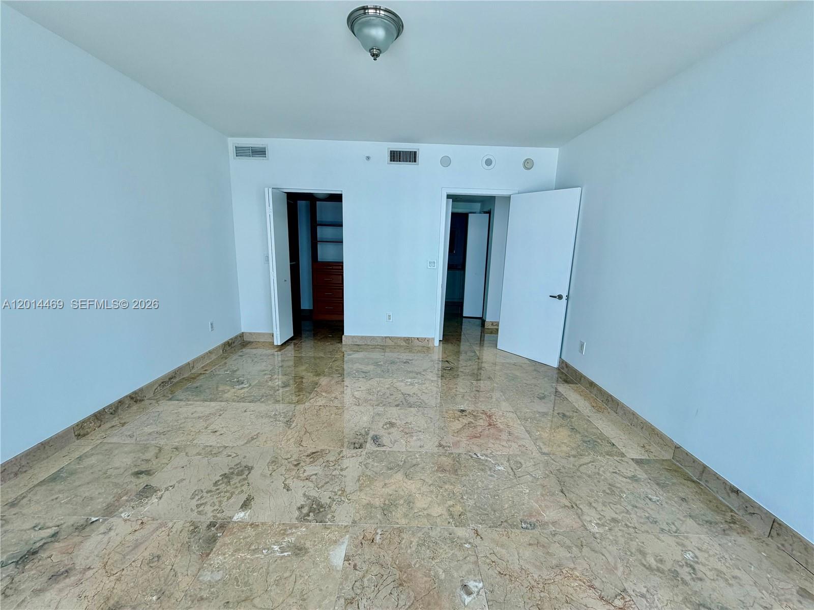 JADE RESIDENCES - Residential Lease