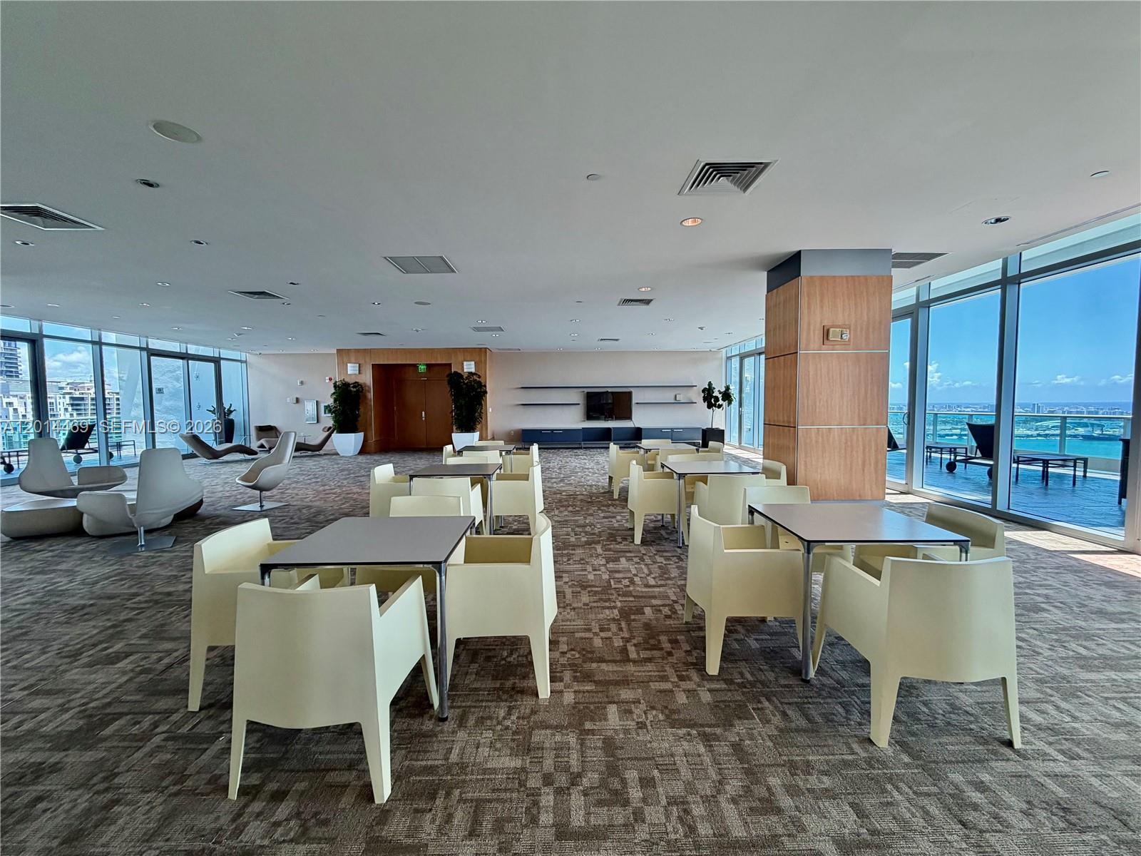 JADE RESIDENCES - Residential Lease