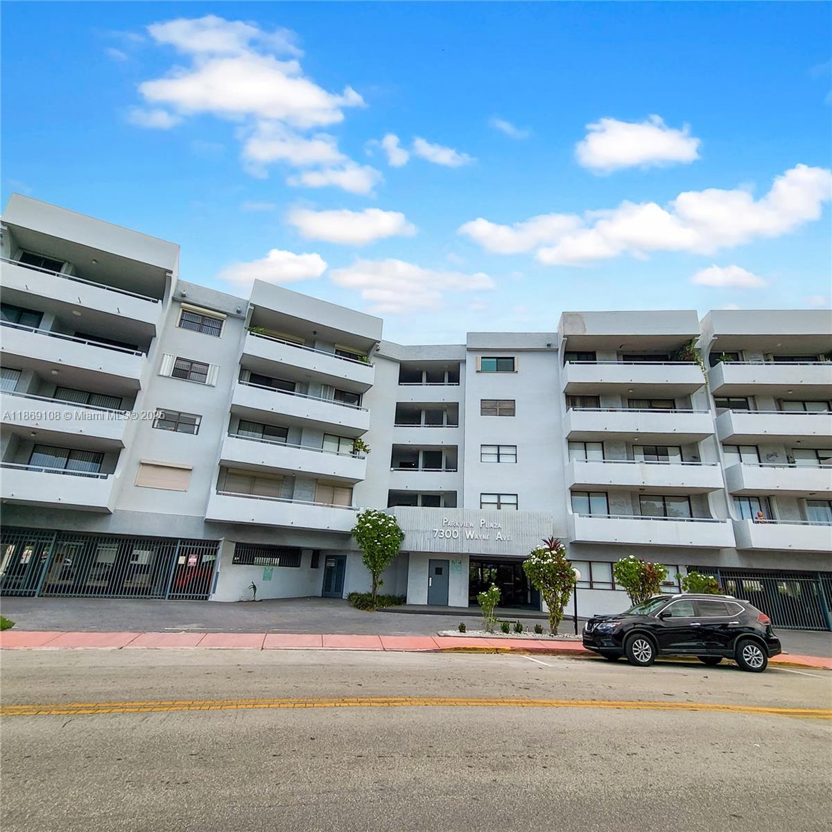 European style large 1 bedroom/ 2 baths. Property has ample closet space, stainless steel appliances and lots more. Beautiful open sky view of Miami Beach and partial canal views. Building offers pool, gym, community room, cameras and cable and internet and assigned personal storage space. North Beach is a rising star soon to be the next area for Luxury living. Area offers walking distance to the ocean, entertainment at the Band Shell, parks, restaurants to all liking, shopping and new developments very soon. Be in it before everyone else does.