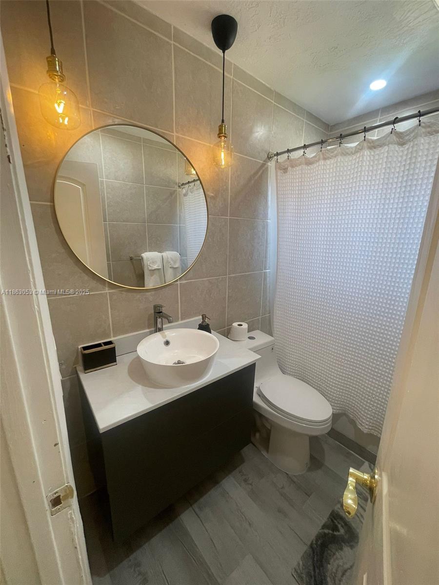 ST JAMES PARK NORTHEAST P - Residential Lease