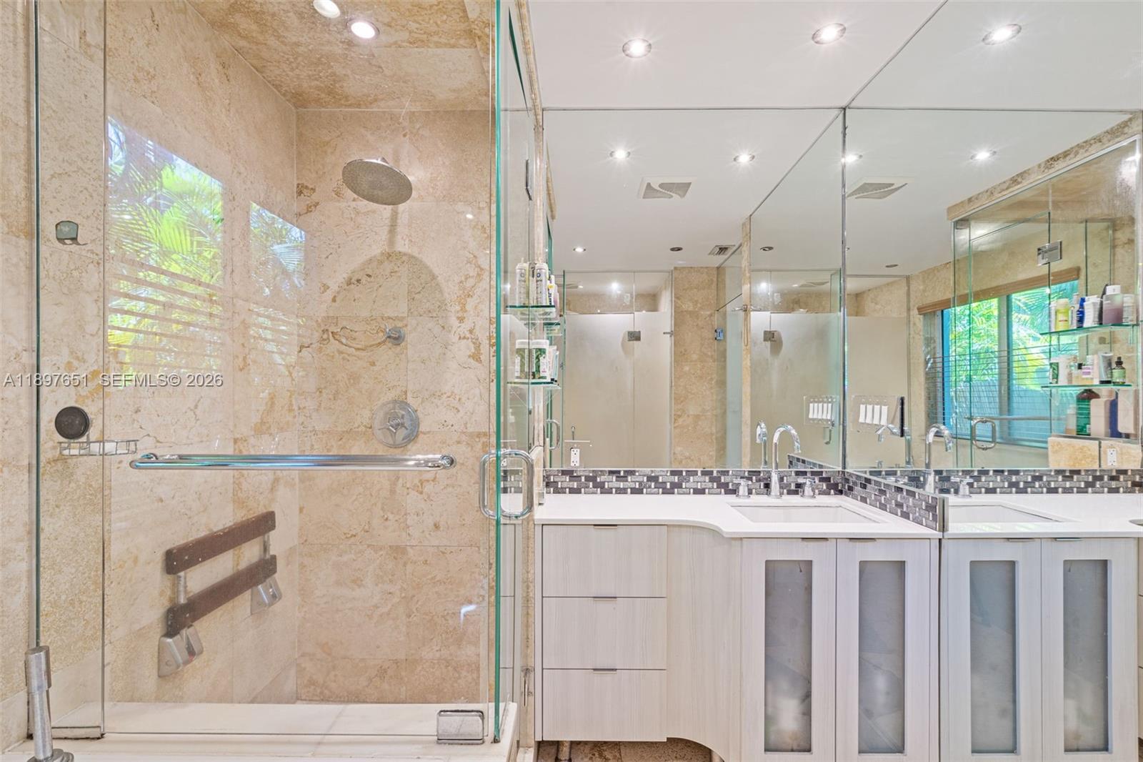 BISCAYNE POINT - Residential