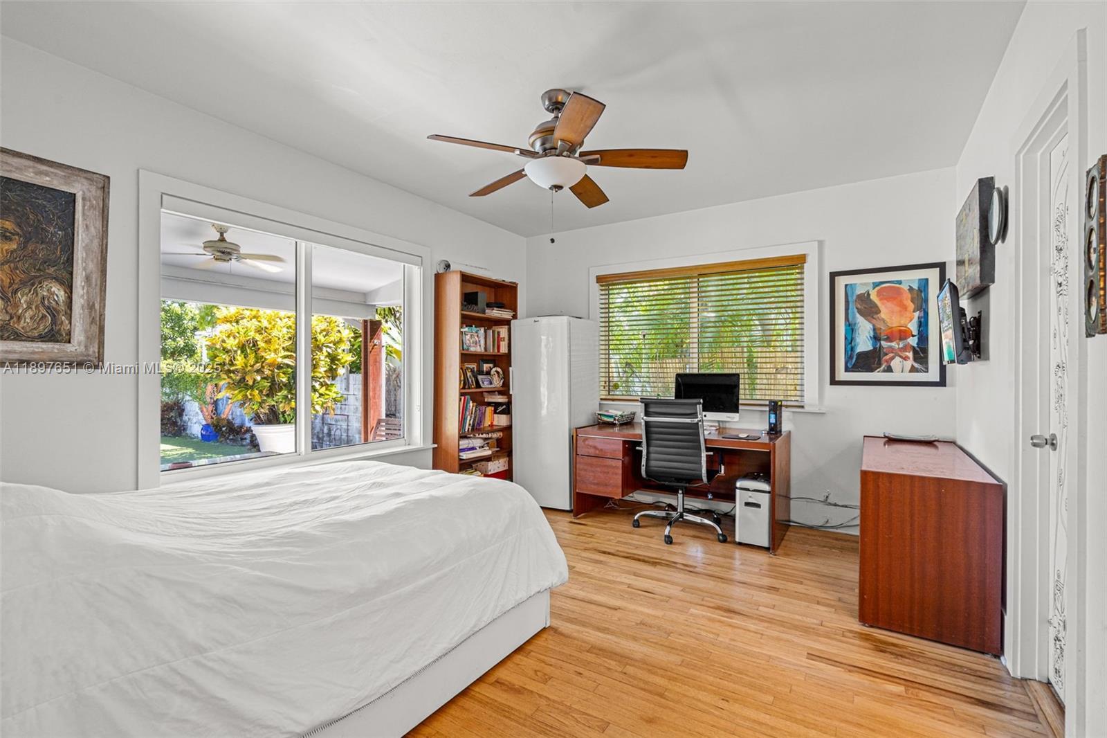 BISCAYNE POINT - Residential