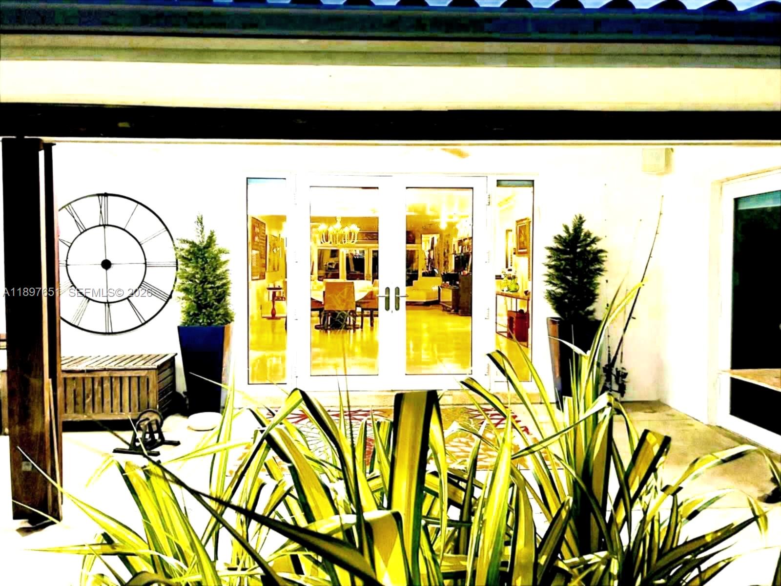 BISCAYNE POINT - Residential