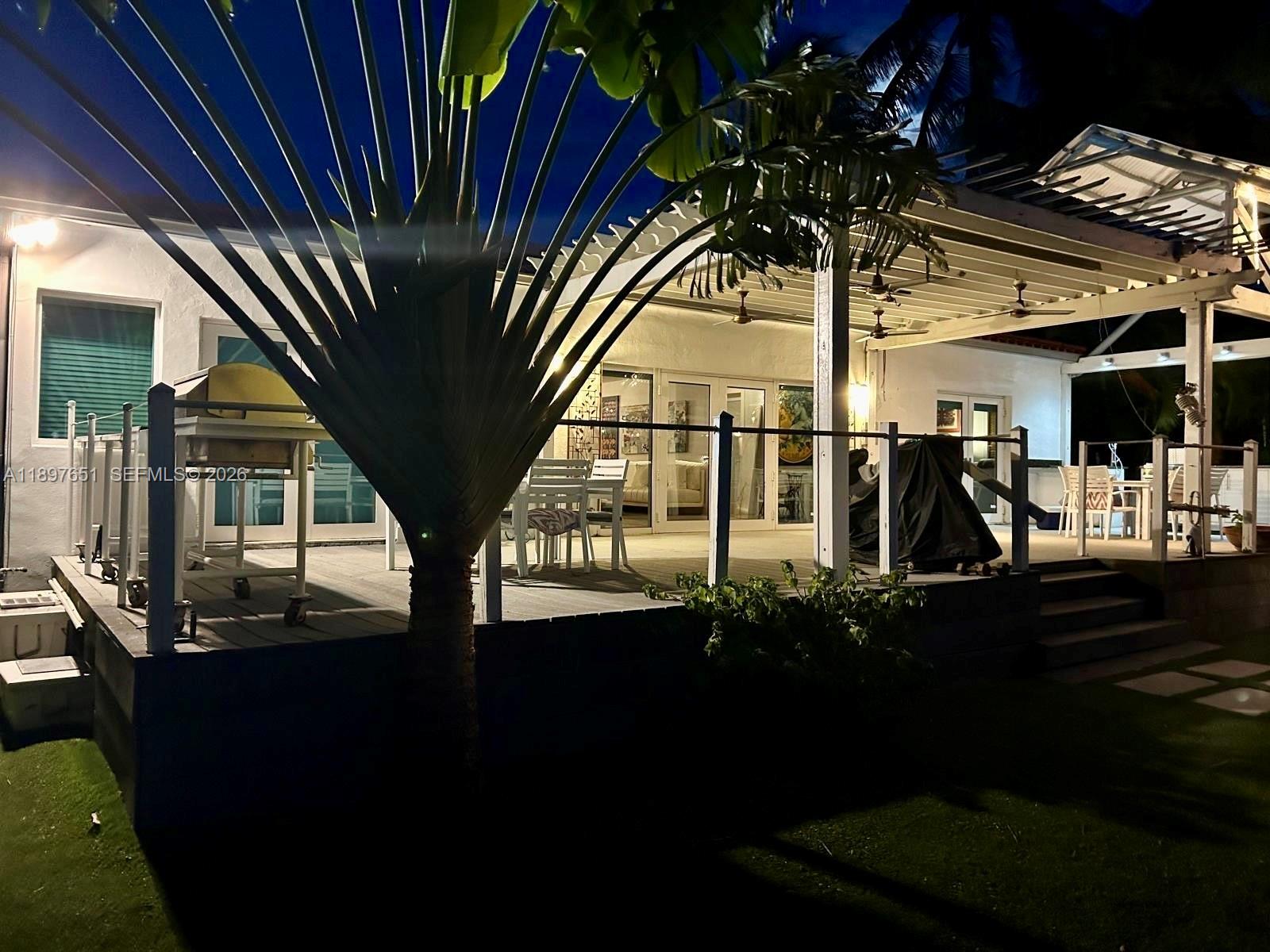 BISCAYNE POINT - Residential