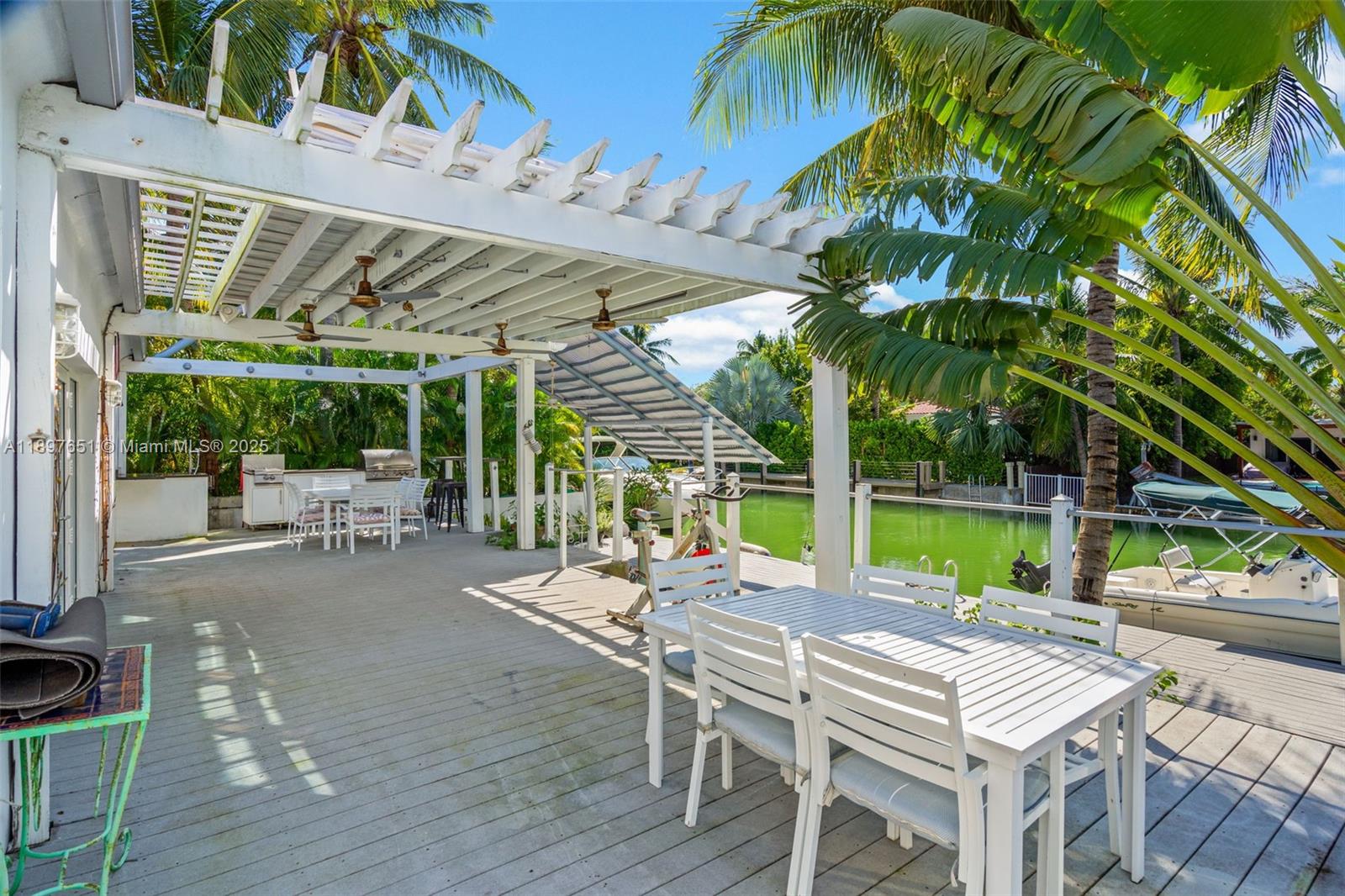 BISCAYNE POINT - Residential