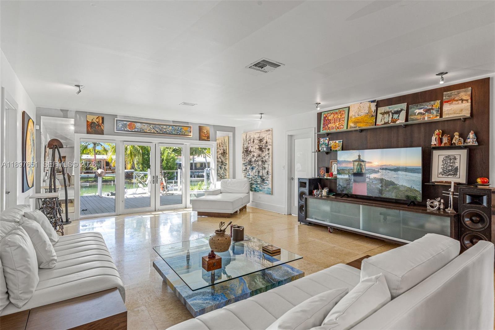 BISCAYNE POINT - Residential