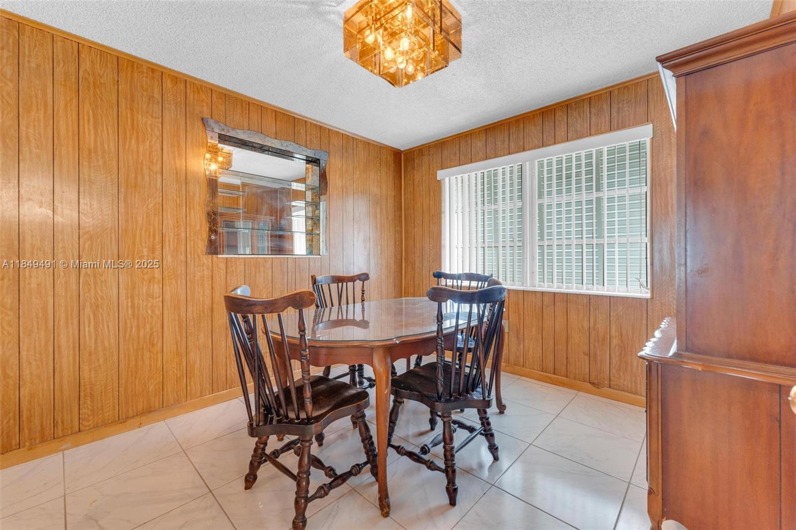 2238 NW 58th St