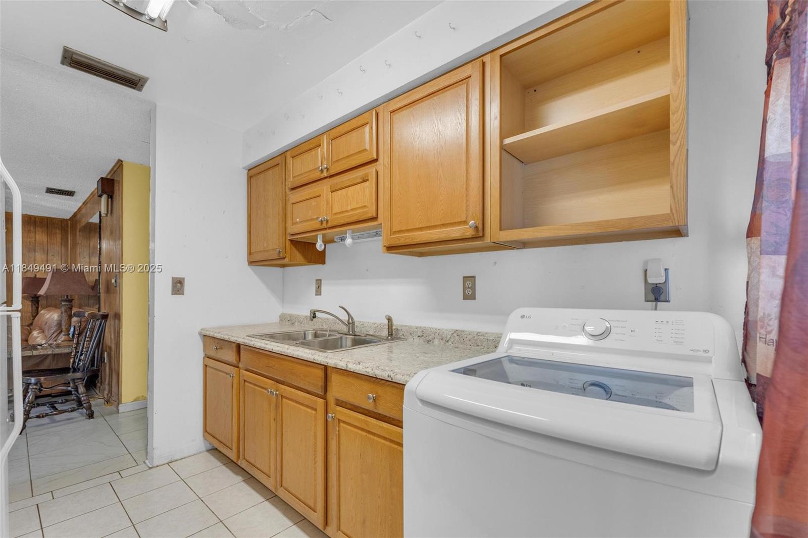 GORRAY PARK - Residential