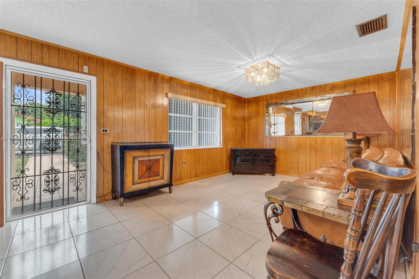 GORRAY PARK - Residential