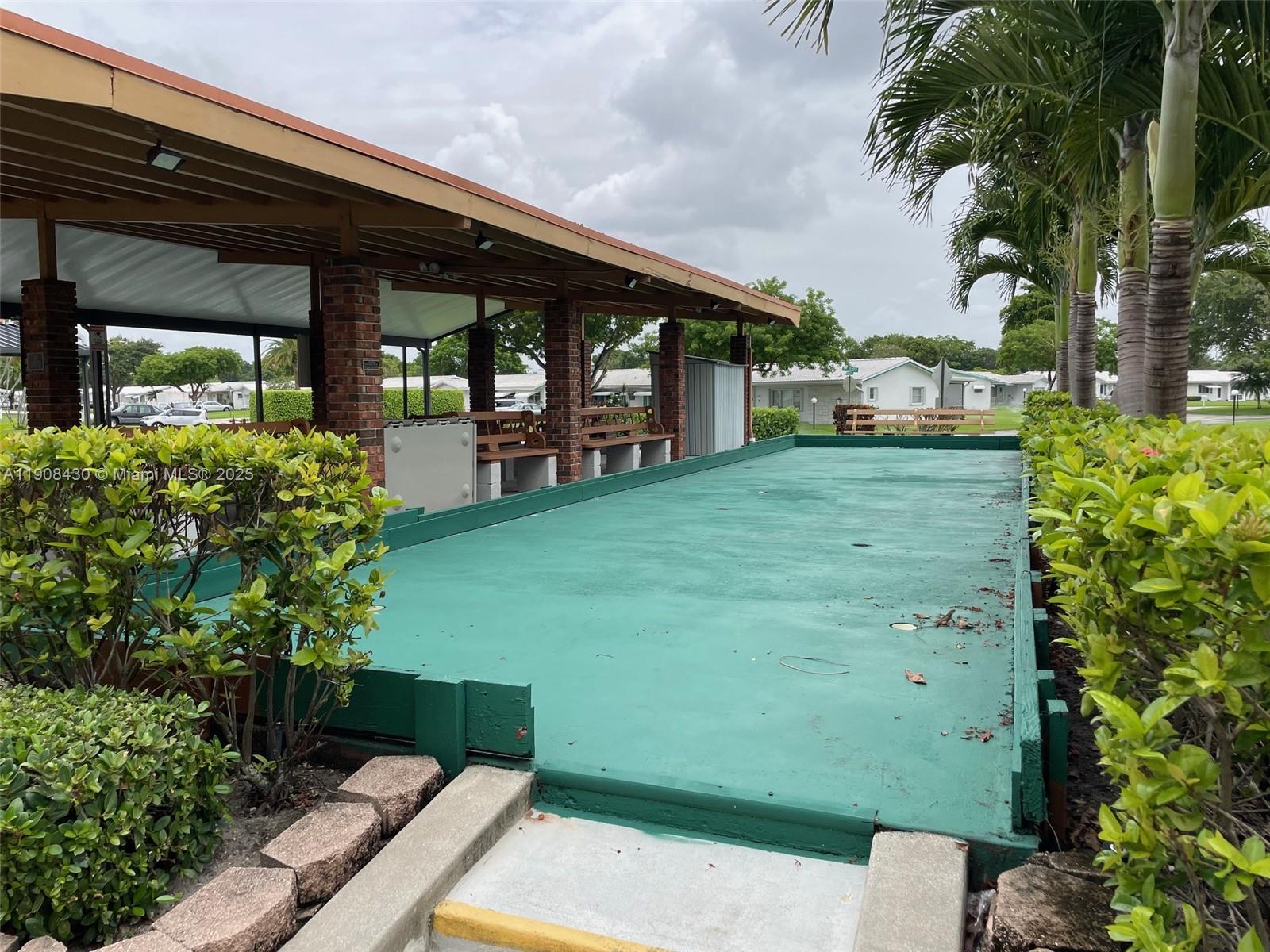 LAUDERDALE WEST CONDO NO - Residential Lease