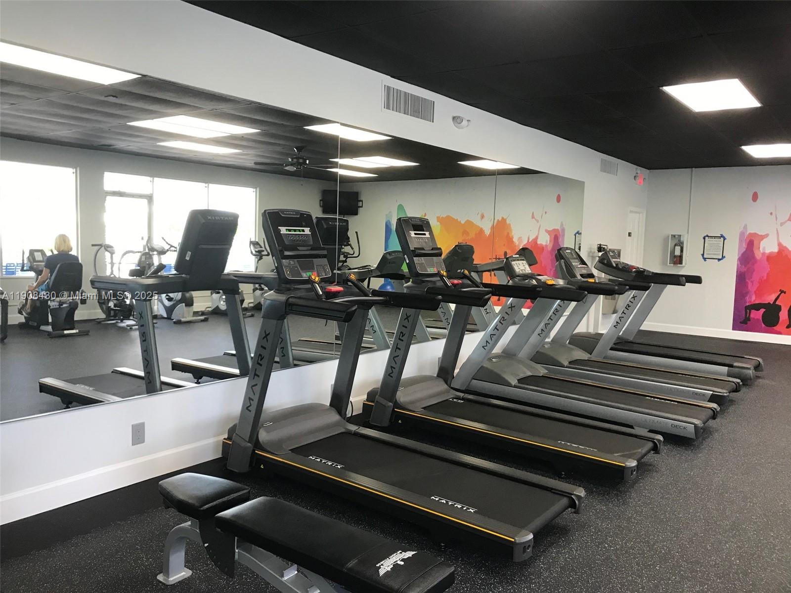 LAUDERDALE WEST CONDO NO - Residential Lease