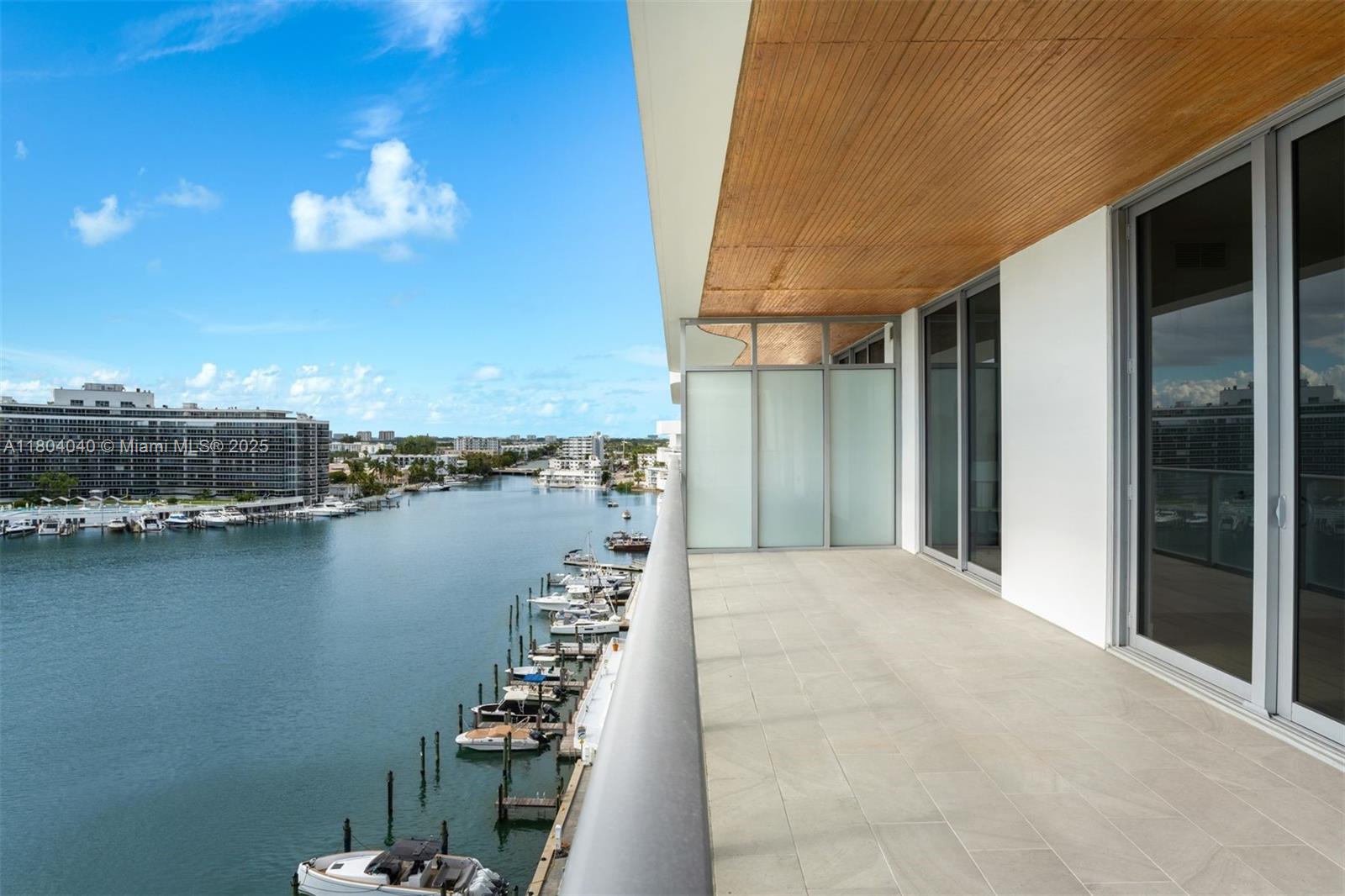 MONACO YACHT CLUB - Residential