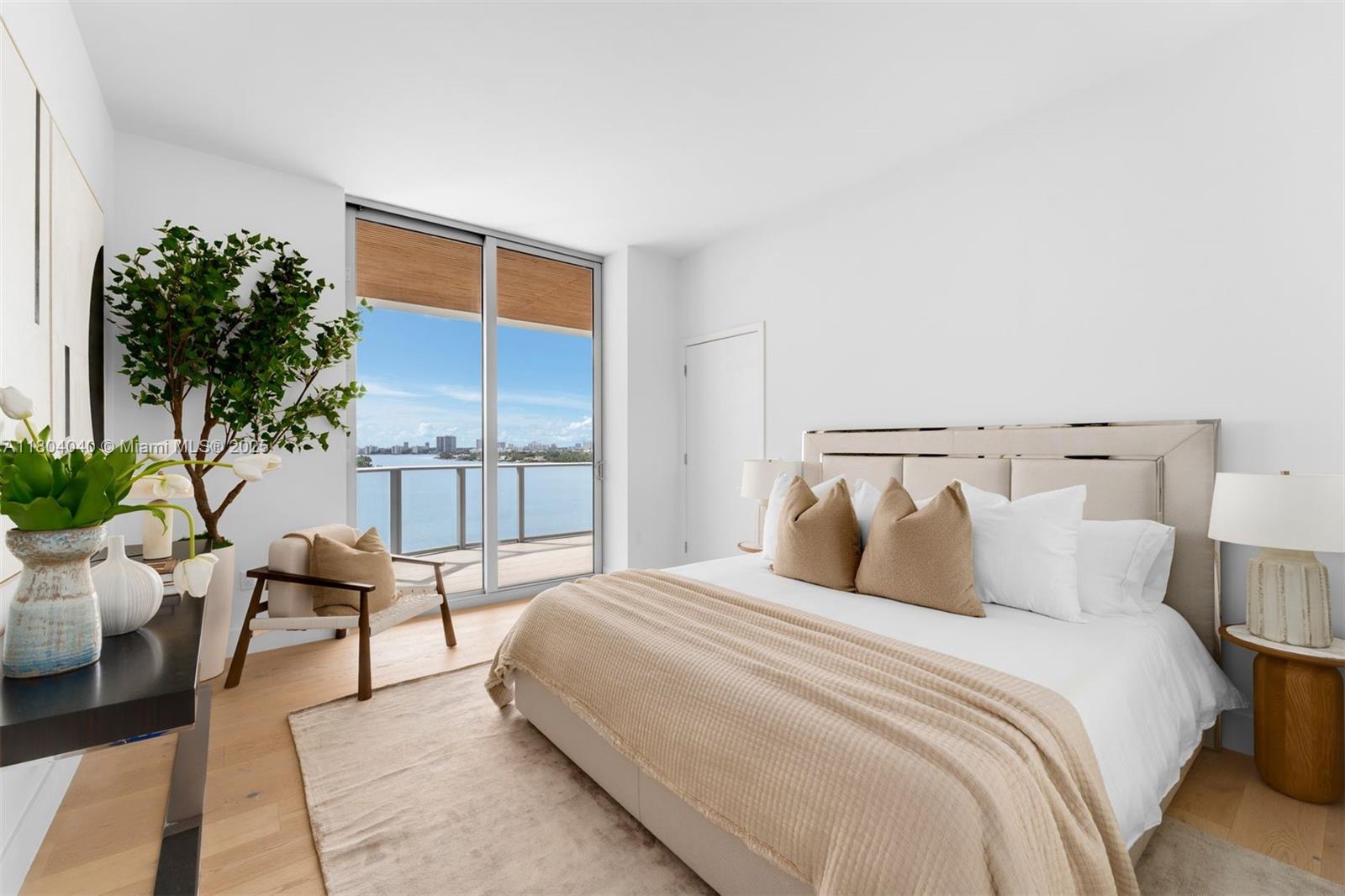 MONACO YACHT CLUB - Residential