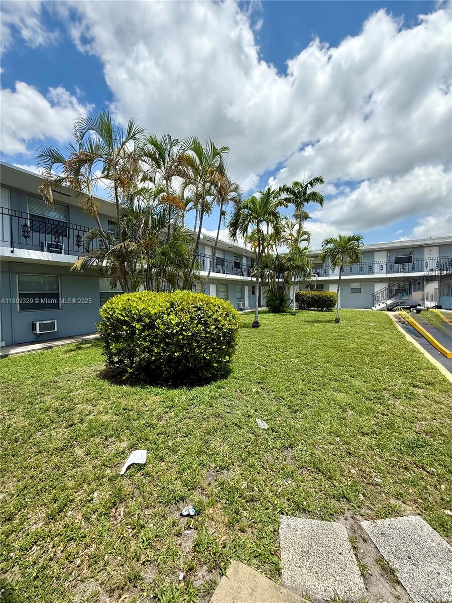 MELROSE MANOR - Residential Lease