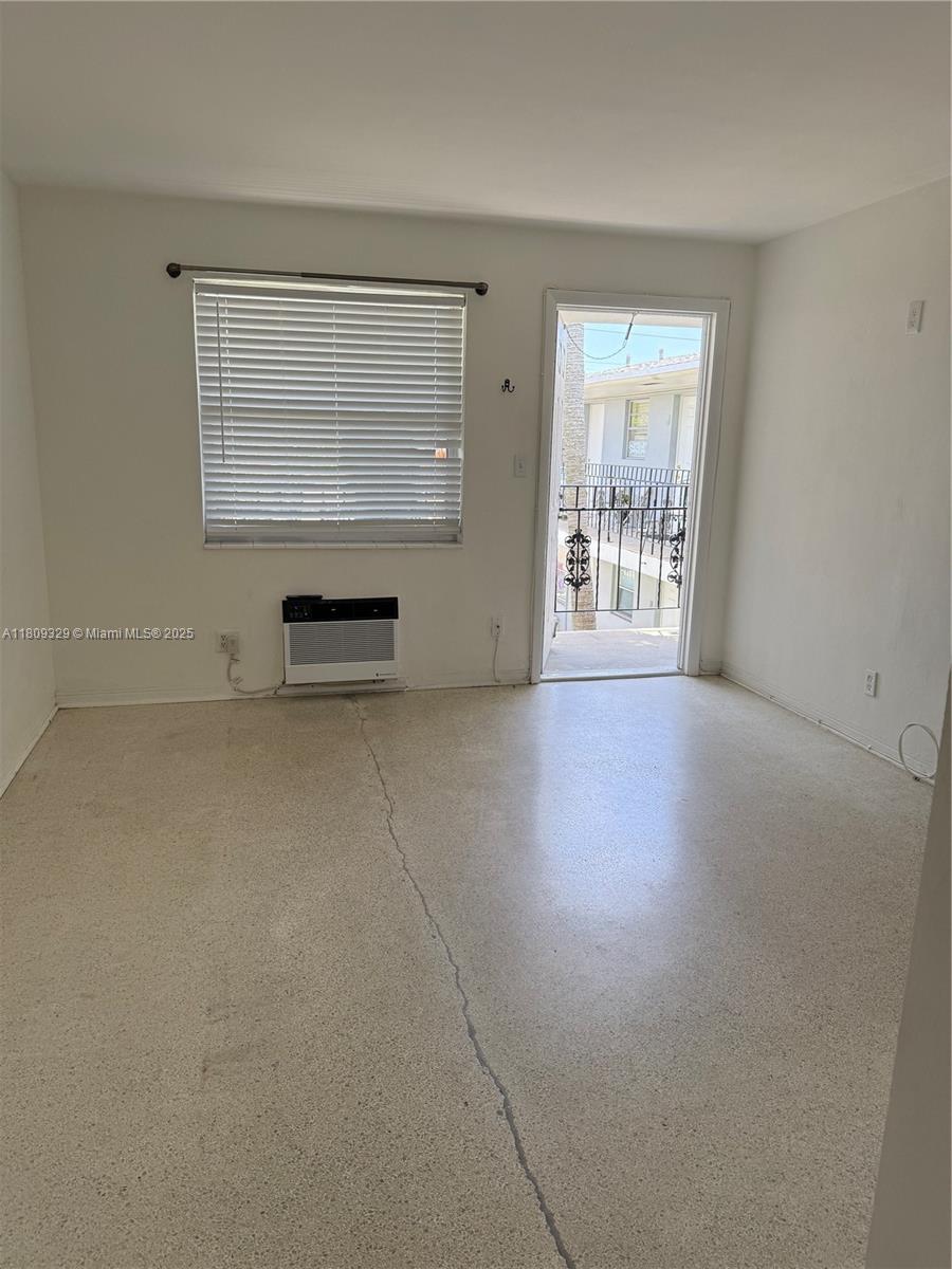 MELROSE MANOR - Residential Lease