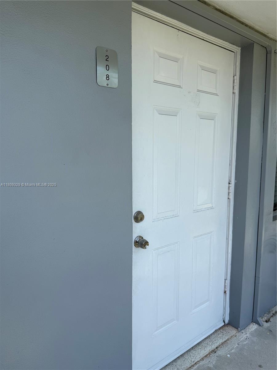 MELROSE MANOR - Residential Lease