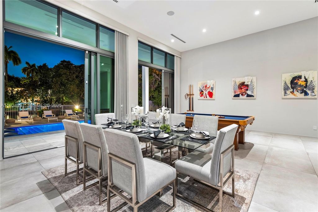 Photo of 2700 NE 18th St, Fort Lauderdale, FL 33305 (MLS # A11924931)