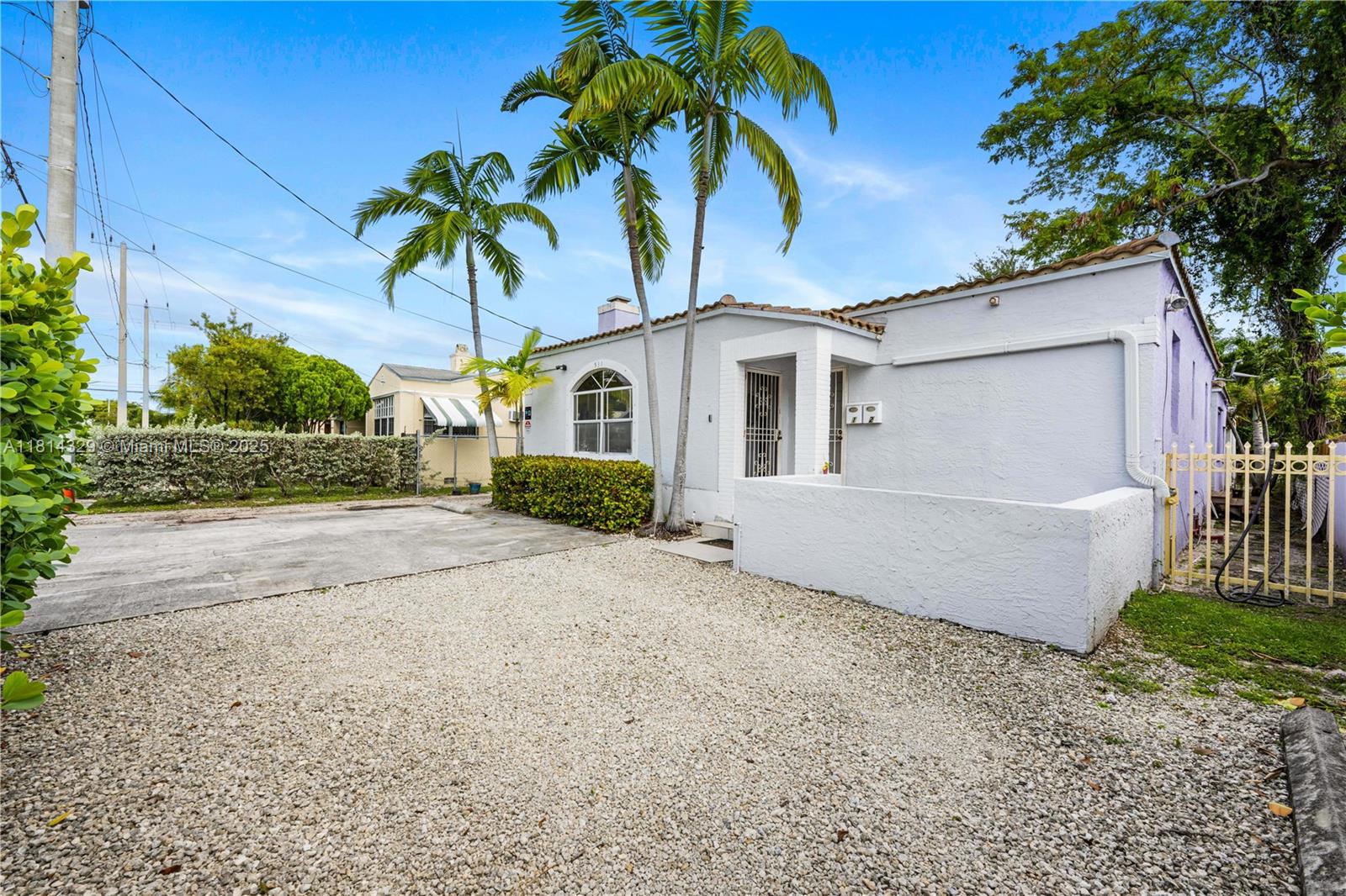 Fausto is proud to present 531 NE 71 ST, a highly sought-after income-producing duplex sitting on a 7,250 sq. ft. T3-L zoned lot in Little River. This property features a 3-bedroom, 1-bath, a 2 bedroom that is operating uniquely in a co-living structure to function as two 1-bedroom, 1- bath units, thus functioning and generating solid income like a three unit. The neighborhood is also conveniently located minutes away from Wynwood, Miami Beach - providing residents with easy access to some of the city's finest dining, shopping, and Downtown. Accessibility is great for commuters looking for access to the I-95. Recent years have seen significant growth, both in terms of population and development.