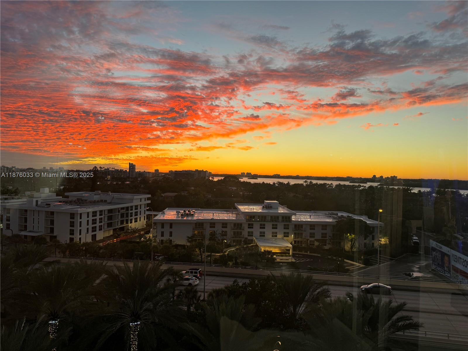 HARBOUR HOUSE - Residential