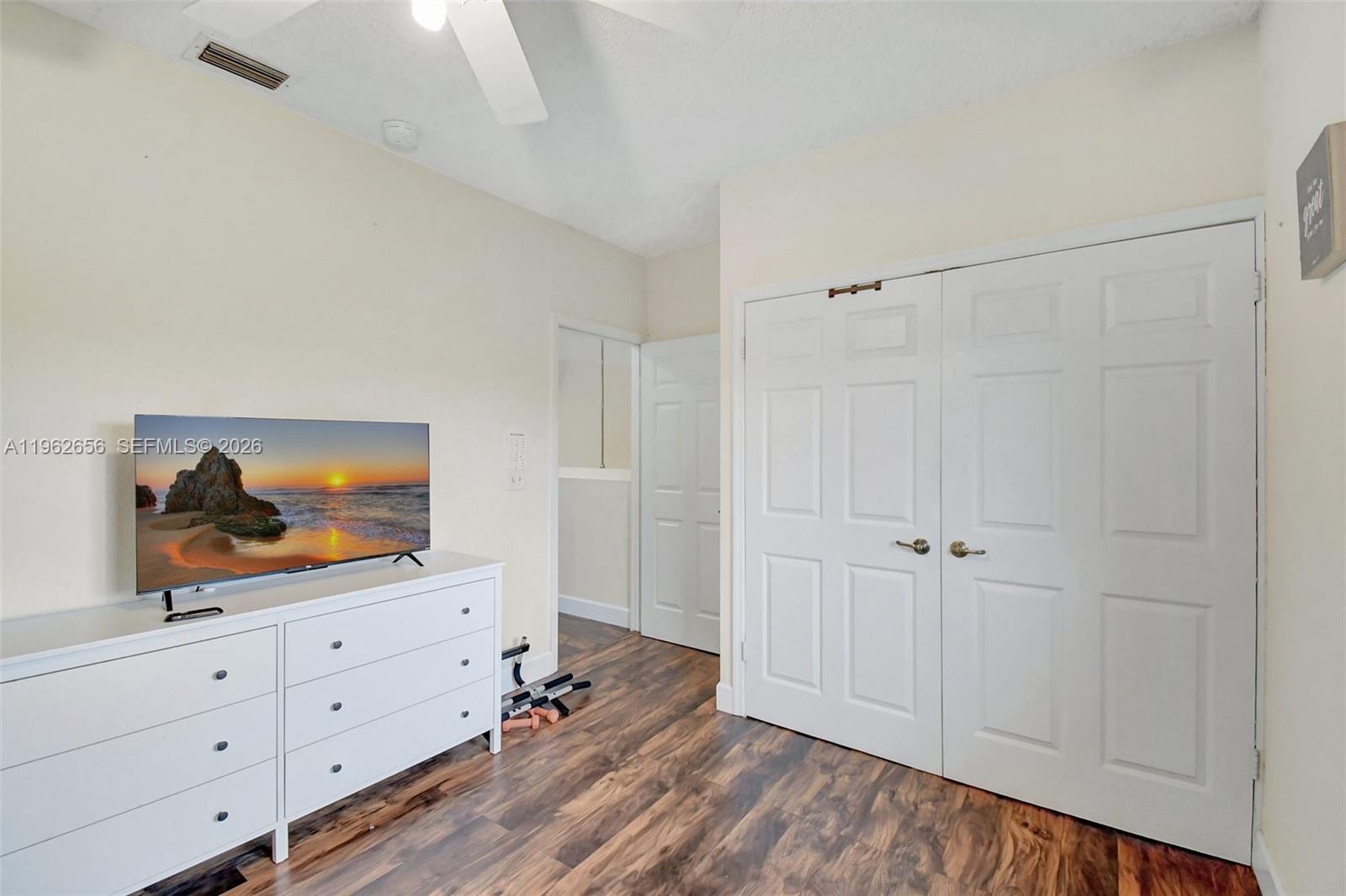 CALIFORNIA COURTS CONDO - Residential