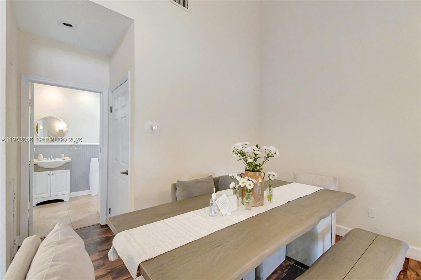 CALIFORNIA COURTS CONDO - Residential