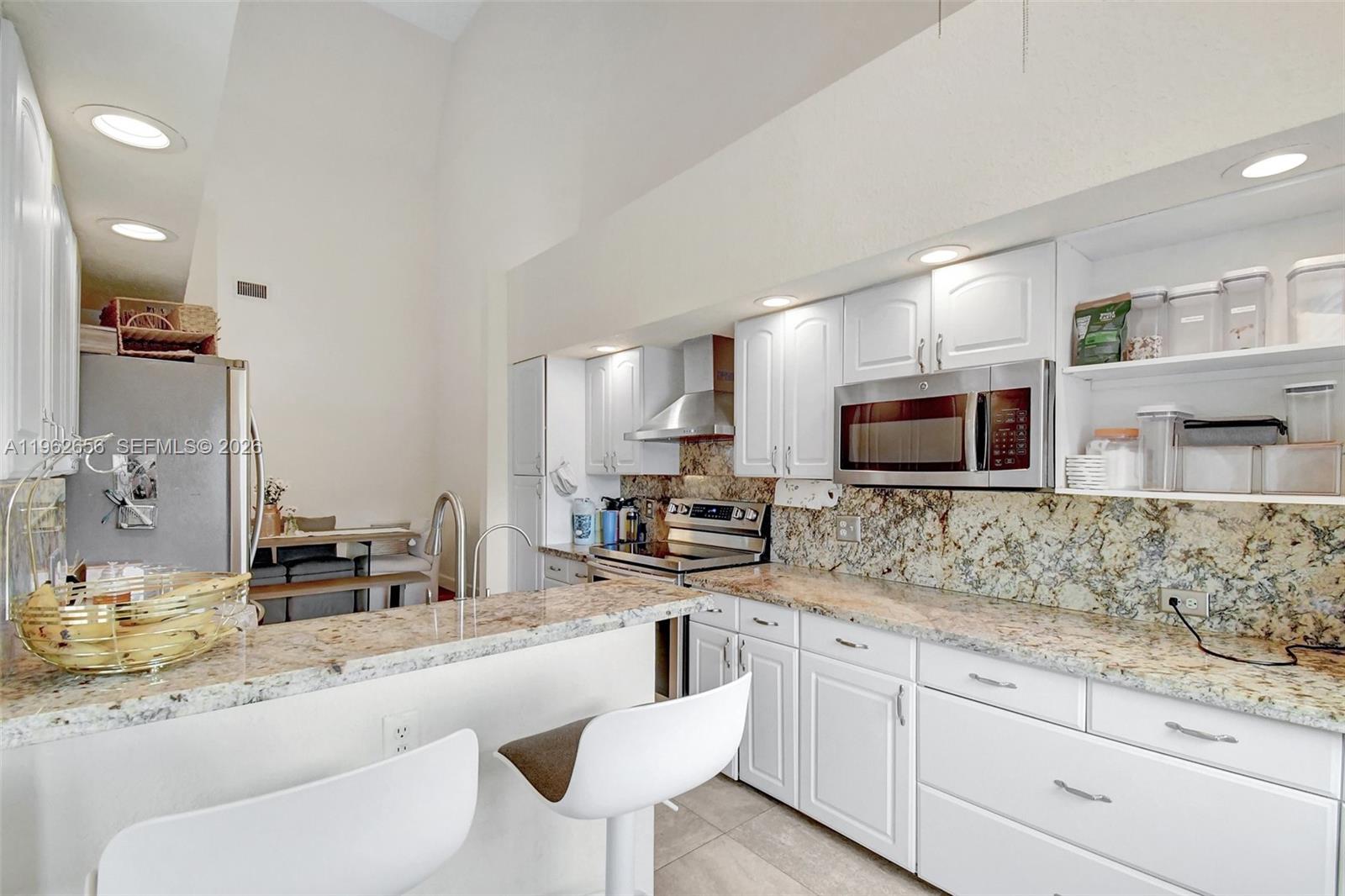 CALIFORNIA COURTS CONDO - Residential