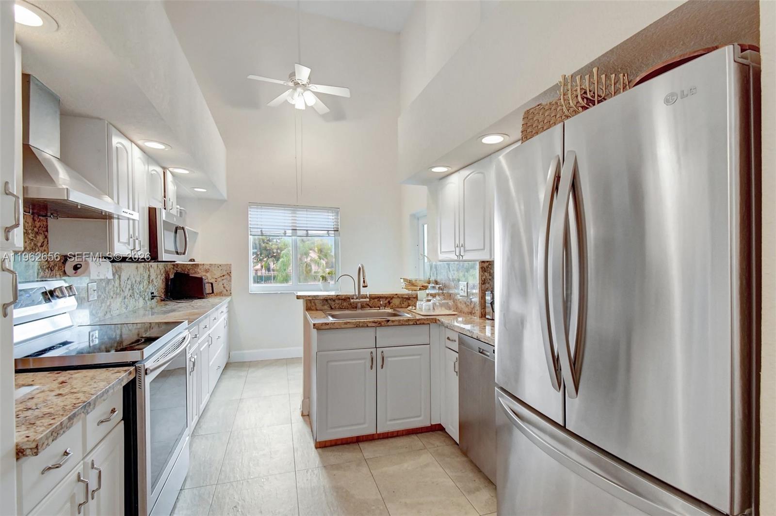 CALIFORNIA COURTS CONDO - Residential