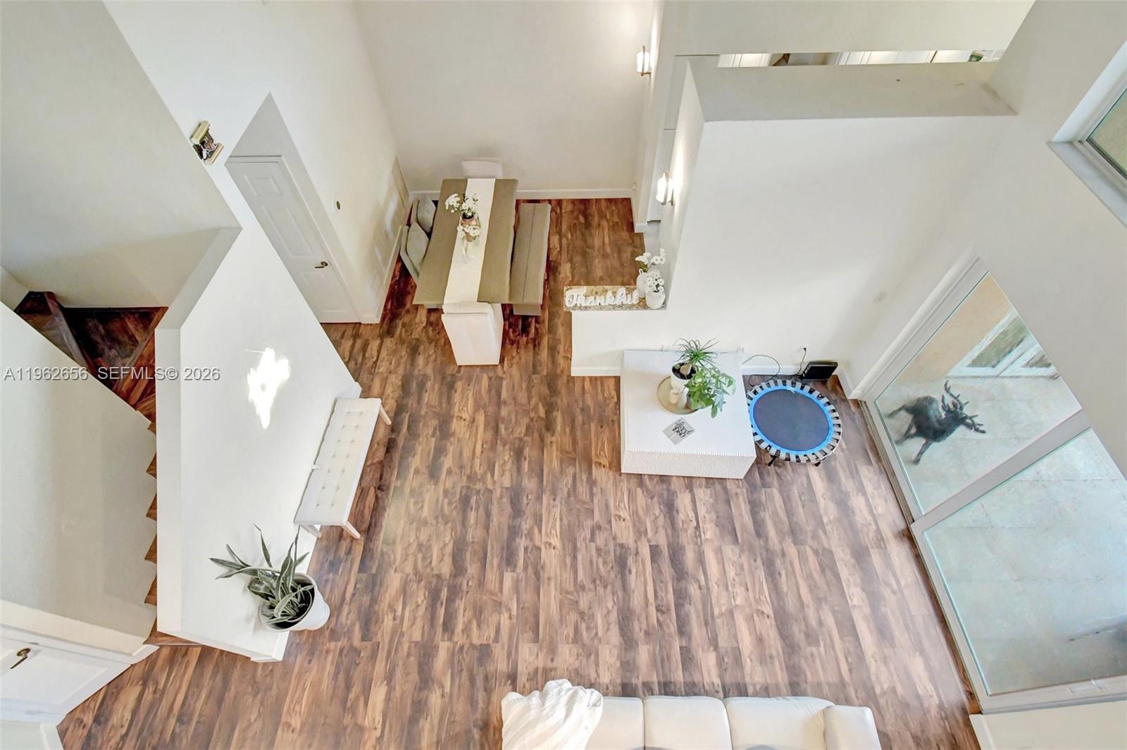 CALIFORNIA COURTS CONDO - Residential