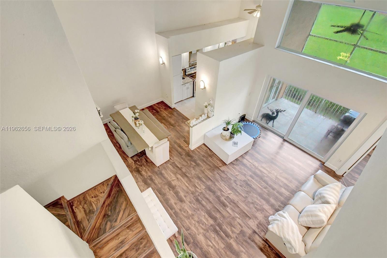 CALIFORNIA COURTS CONDO - Residential