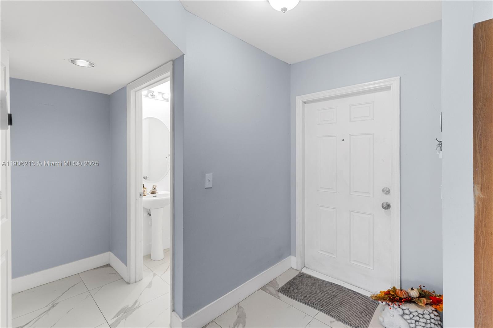 CHAPEL TRAIL II - Residential