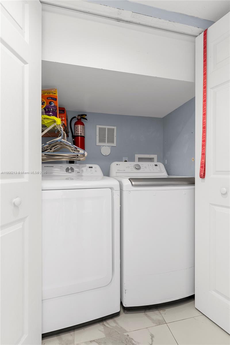 CHAPEL TRAIL II - Residential