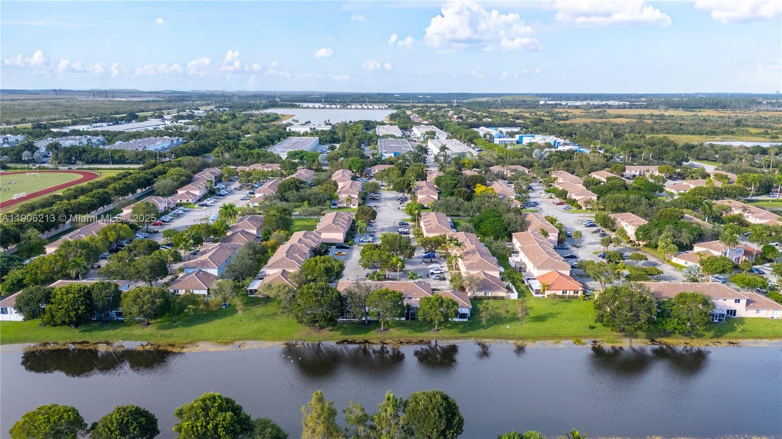 CHAPEL TRAIL II - Residential