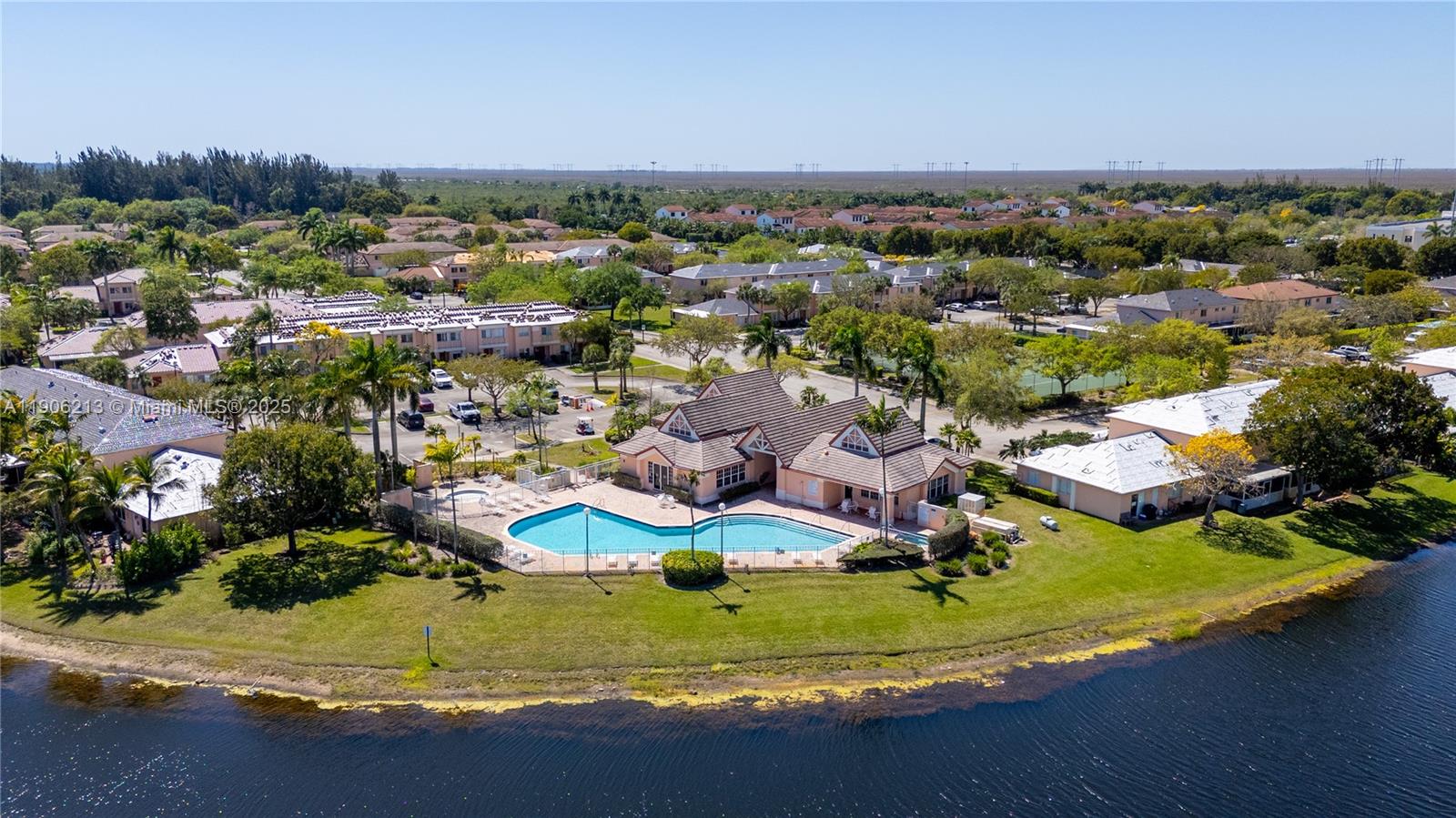 CHAPEL TRAIL II - Residential