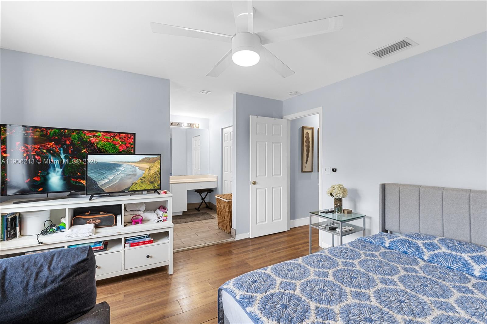 CHAPEL TRAIL II - Residential