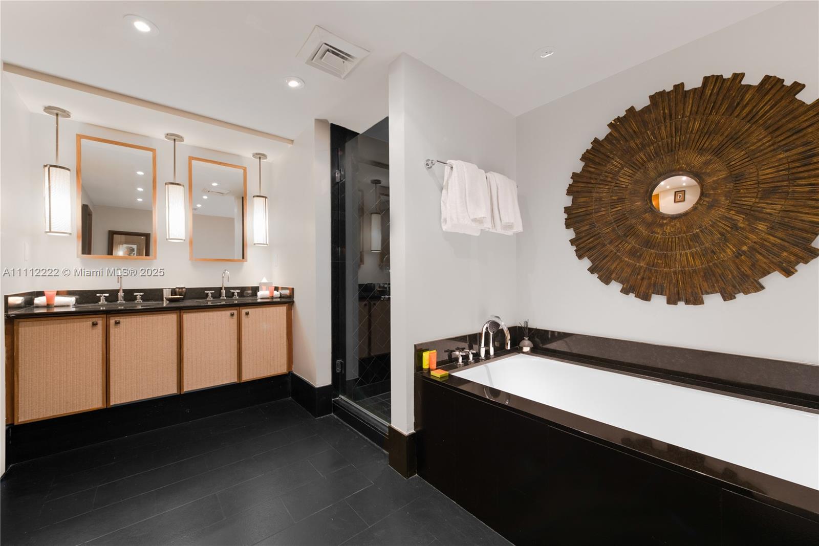 SETAI RESORT & RESIDENCES - Residential Lease