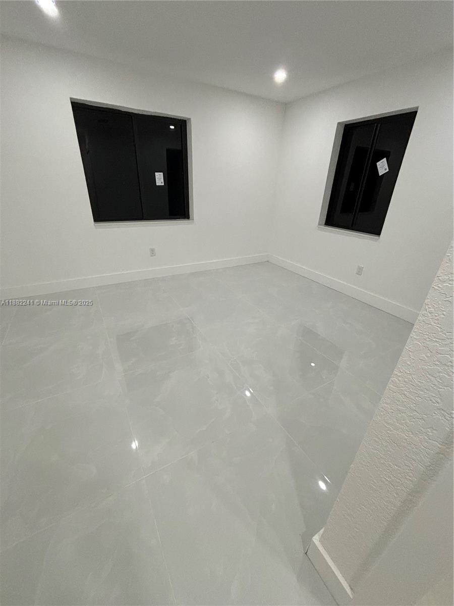 PEMBROKE PINES NO 2 - Residential Lease