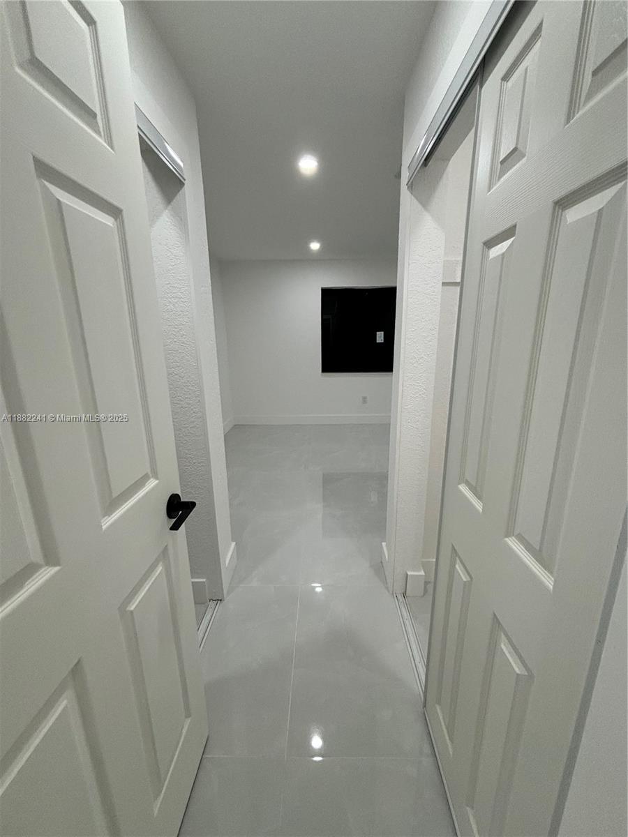 PEMBROKE PINES NO 2 - Residential Lease