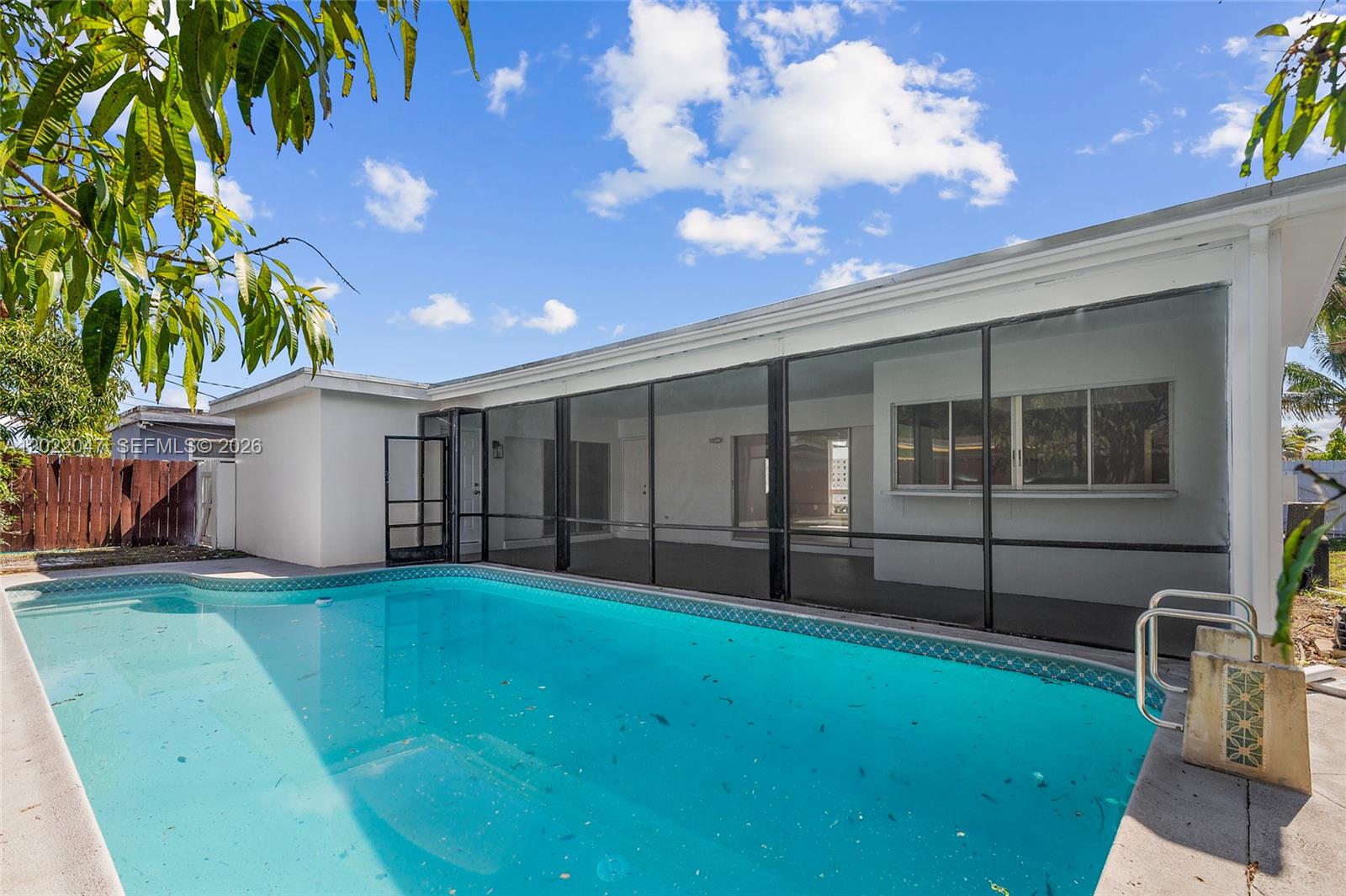 MIRAMAR PARK FIRST ADD - Residential