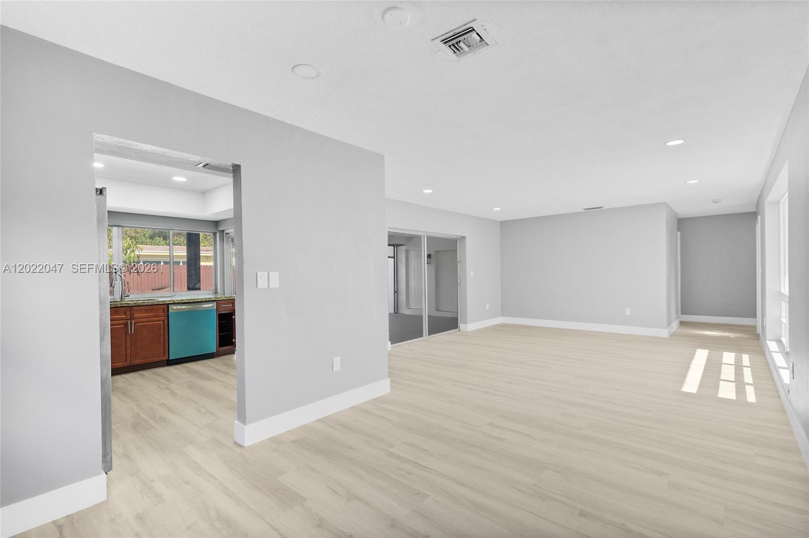 MIRAMAR PARK FIRST ADD - Residential