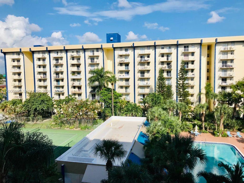 YOLANDA VILLAS CONDO - Residential Lease